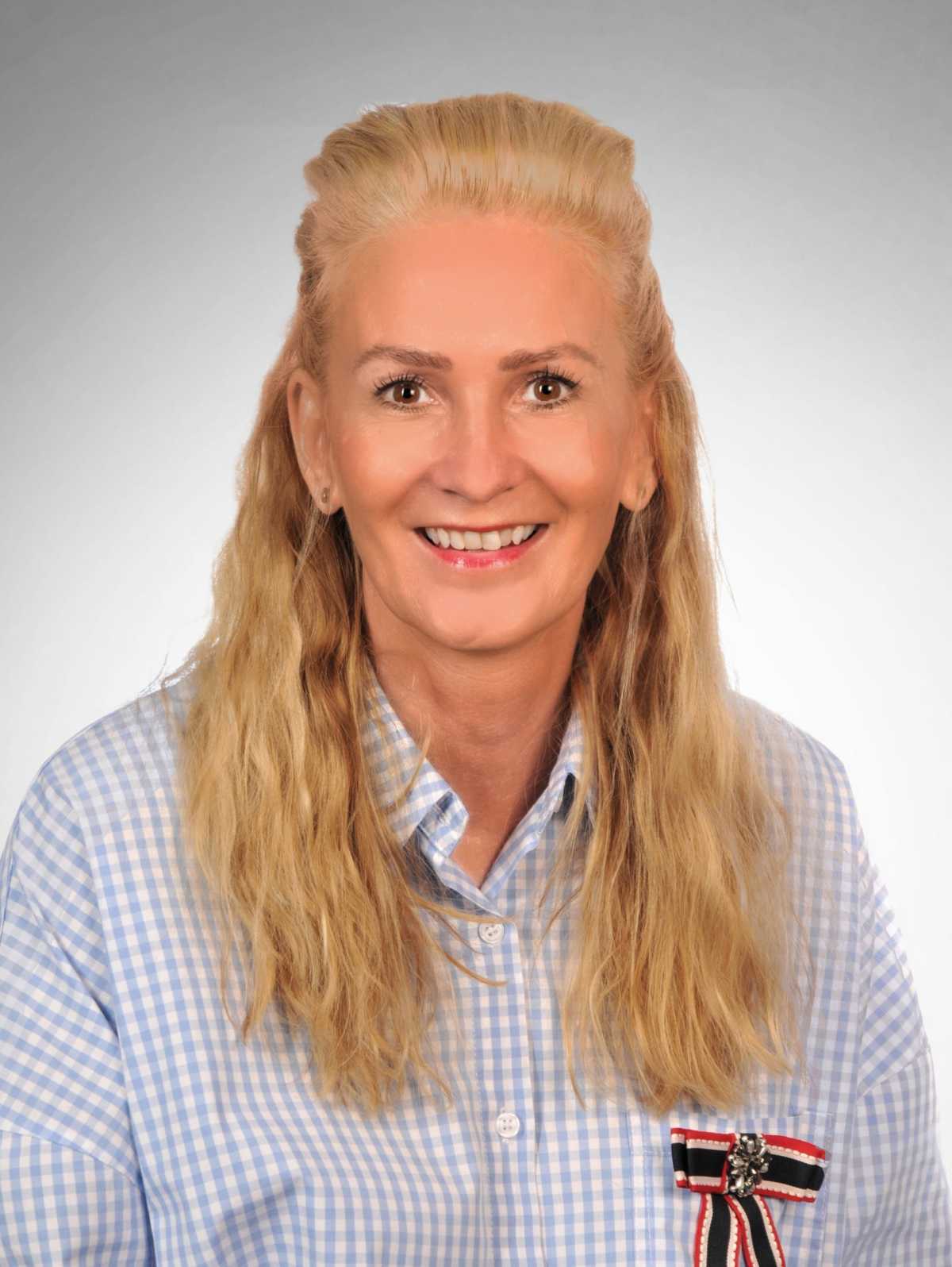 Nicole Jendrek-Boettcher Nicole Jendrek-Boettcher